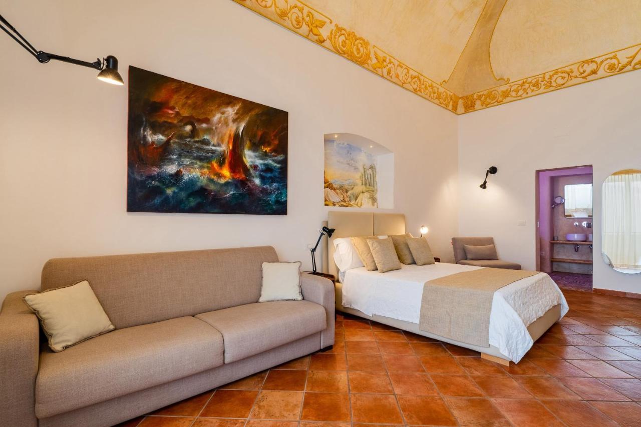 Corte Patitari - By Patitari Suites Gallipoli Buitenkant foto